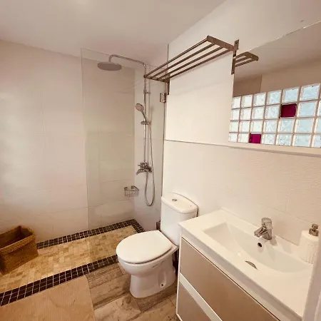 Dom wakacyjny Vivienda Unica En Primera Linea De Playa San Bartolomé