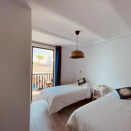 Dom wakacyjny Vivienda Unica En Primera Linea De Playa San Bartolomé